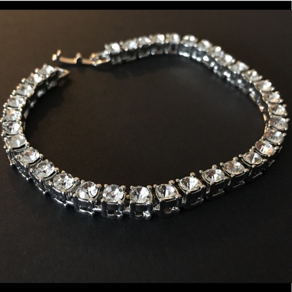 White Gold filled tennis bracelet ICED OUT ❄️💎 - Picture 2 of 7